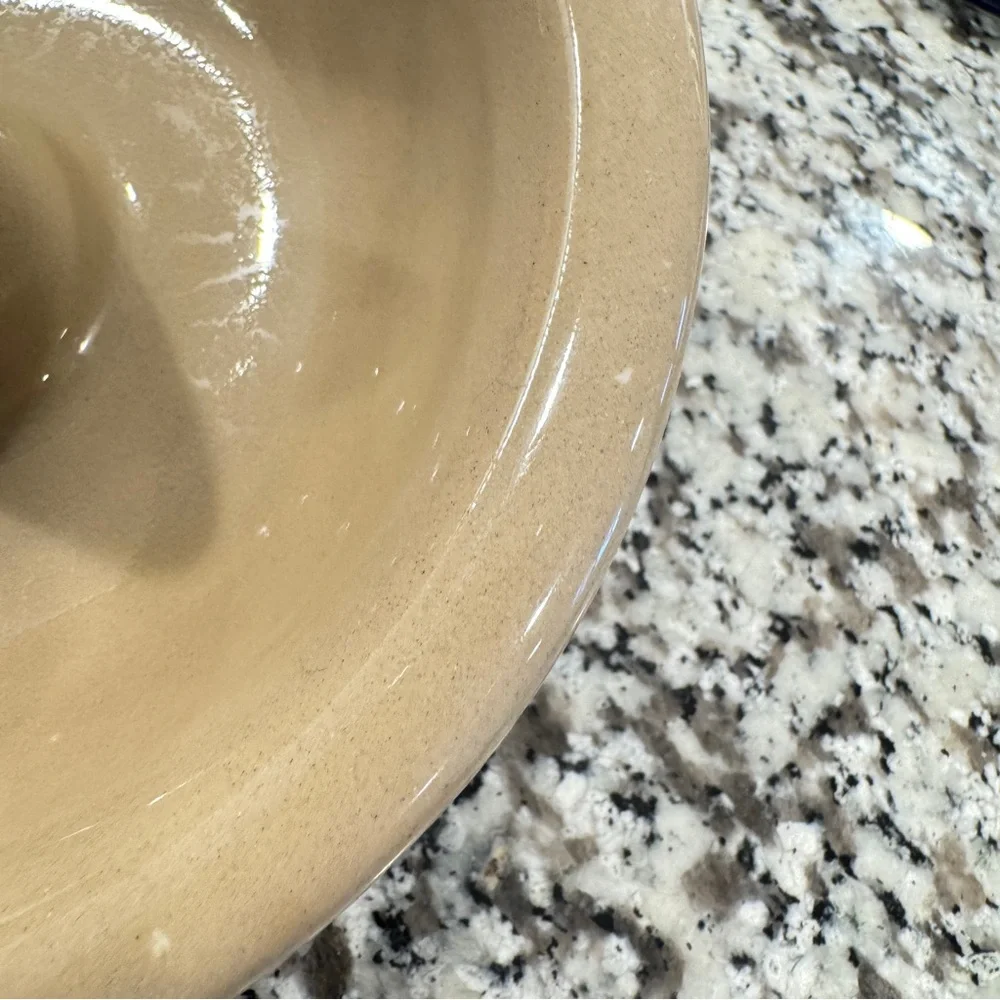 Hartstone Pottery Ceramic Citrus Juicer Beige 6”